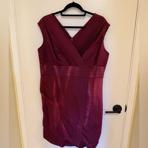 Adrianna Papell Cocktail Dress- Size 18 W